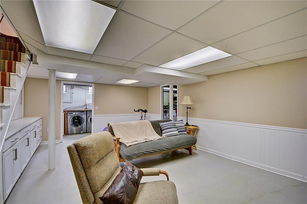 7035 Warwick Road Indianapolis, IN 46220 - Photo 33 of 37 Gallery Image 33