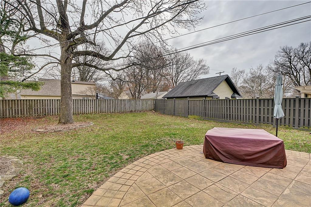 7035 Warwick Road Indianapolis, IN 46220 - Photo 35 of 37 Gallery Image 35