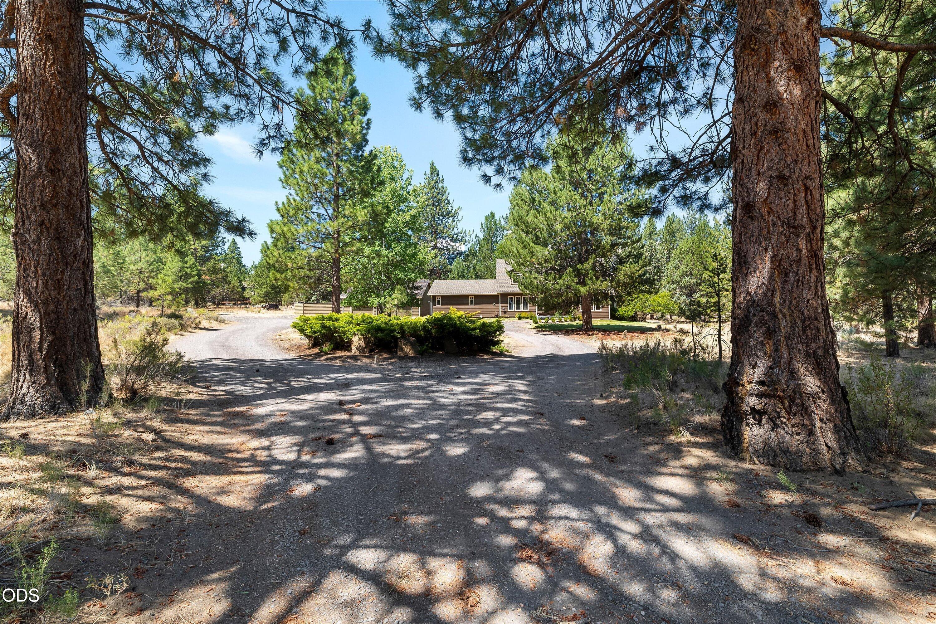 60325 Woodside Road Bend, OR 97702 - Photo 40 of 40