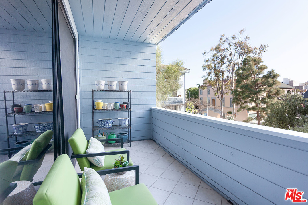 311 Bora Bora Way, Unit 3209 Marina del Rey, CA 90292 - Photo 12 of 46