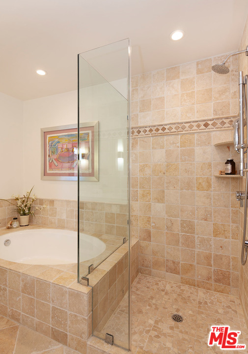 311 Bora Bora Way, Unit 3209 Marina del Rey, CA 90292 - Photo 37 of 46