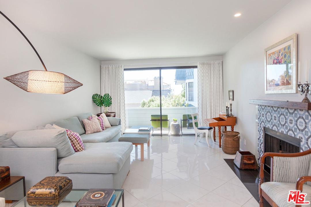 311 Bora Bora Way, Unit 3209 Marina del Rey, CA 90292 - Photo 8 of 46