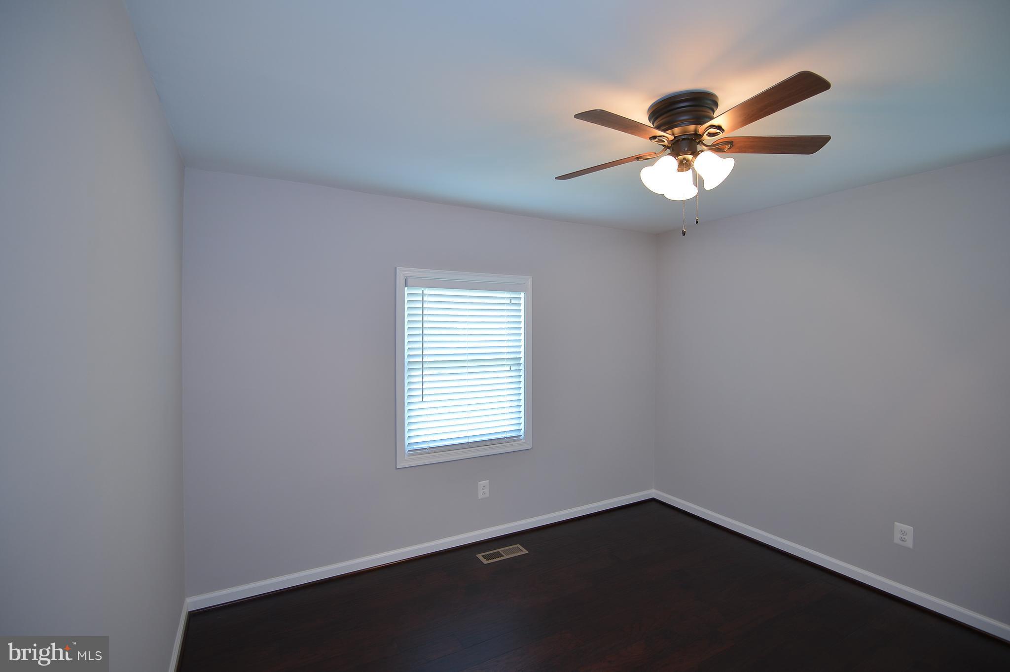 208 Acadia Road Waldorf, MD 20602 - Photo 21 of 29 Bedroom