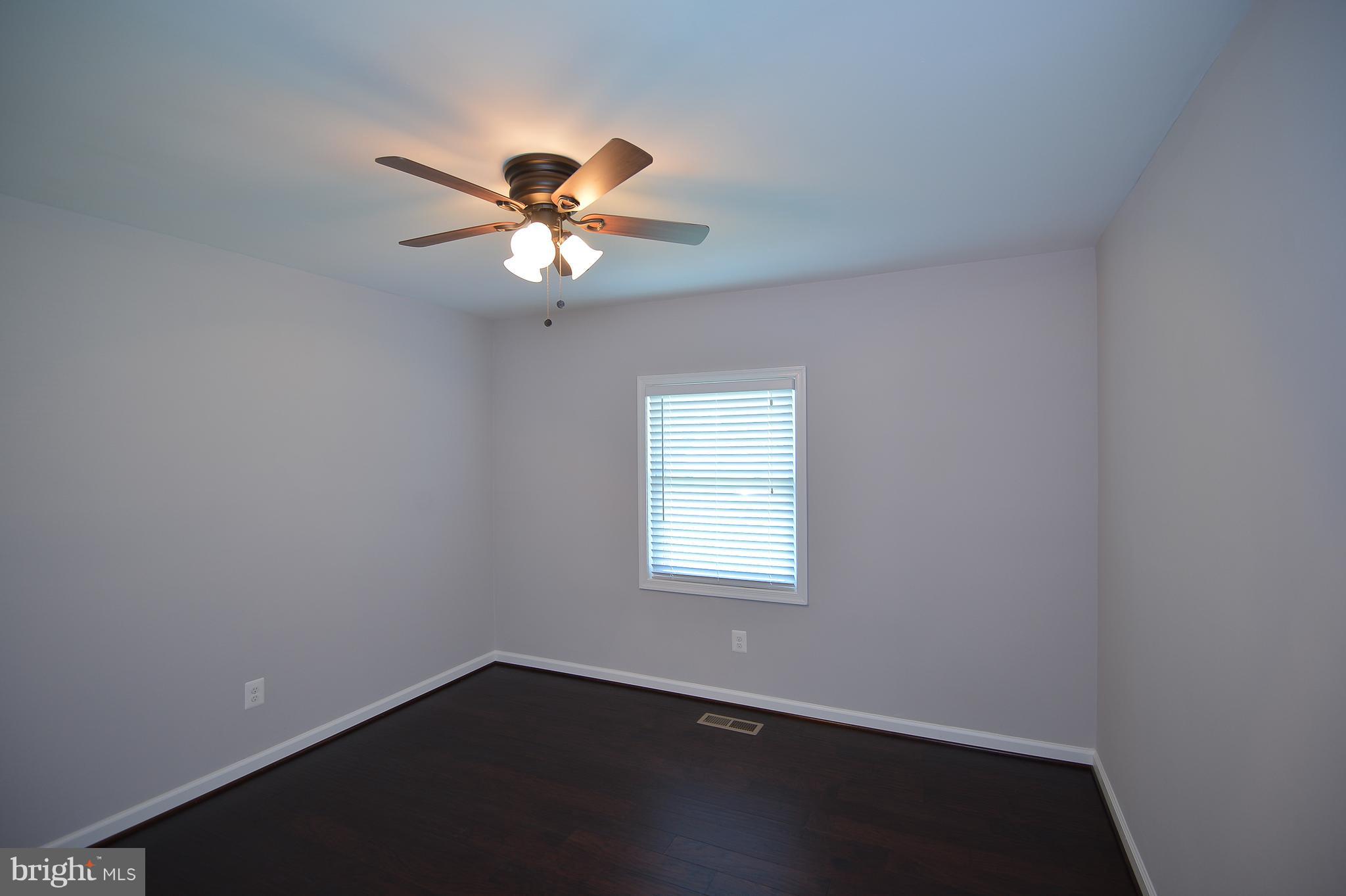 208 Acadia Road Waldorf, MD 20602 - Photo 24 of 29 Bedroom