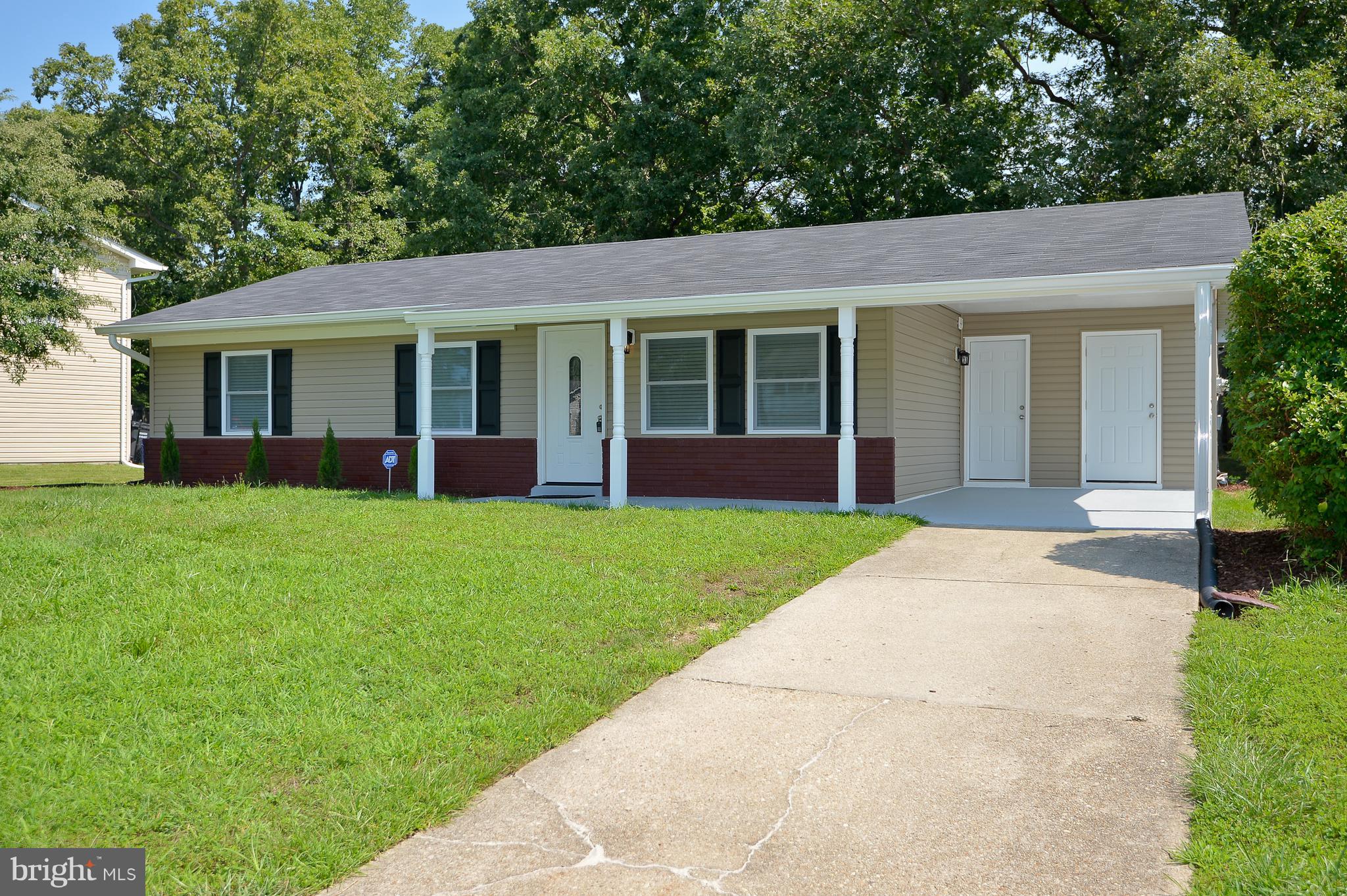 208 Acadia Road Waldorf, MD 20602 - Photo 28 of 29 Exterior (Front)