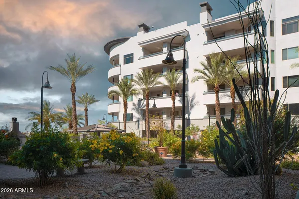 $2,300 | 945 East Playa Del Norte Drive, Unit 3010, Tempe, AZ 85288