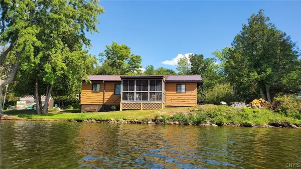 $379,000 | 66 Downing Farm Road, De Peyster, NY 13633