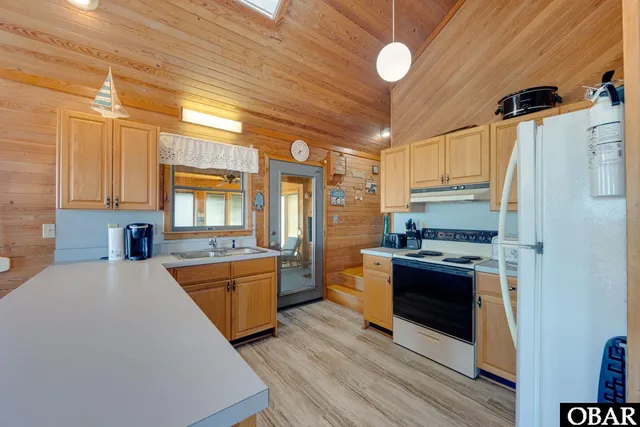 $979,000 | 3616 North Virginia Dare Trail, Kitty Hawk, NC 27949