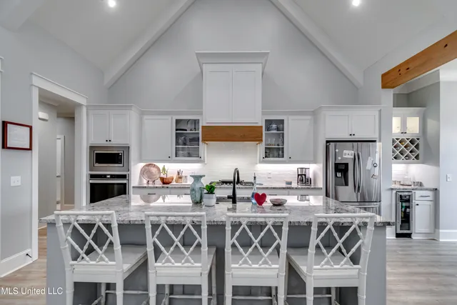 $405,000 | 168 Glenwild Trail, Canton, MS 39046