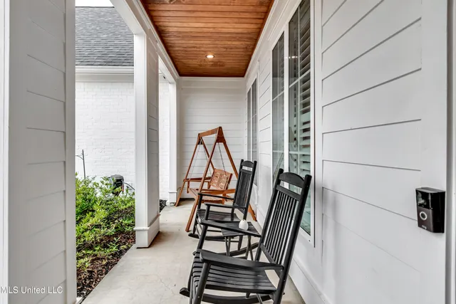 $405,000 | 168 Glenwild Trail, Canton, MS 39046