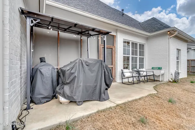 $405,000 | 168 Glenwild Trail, Canton, MS 39046