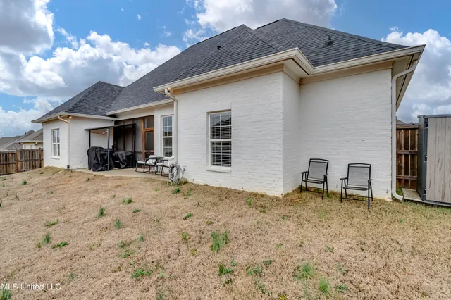 $405,000 | 168 Glenwild Trail, Canton, MS 39046