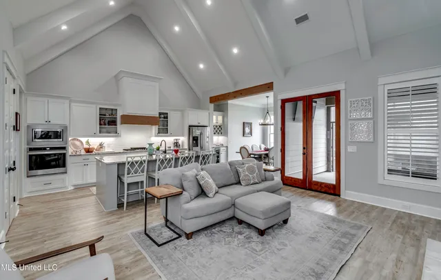 $405,000 | 168 Glenwild Trail, Canton, MS 39046