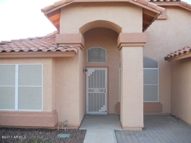 7563 West Redfield Road Peoria, AZ 85381 - Photo 1 of 25 023-263566 front entry