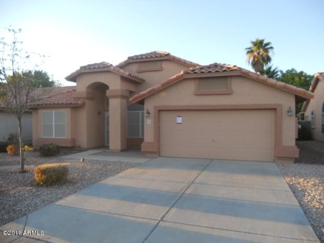 7563 West Redfield Road Peoria, AZ 85381 - Photo 2 of 25 023-263566 front right
