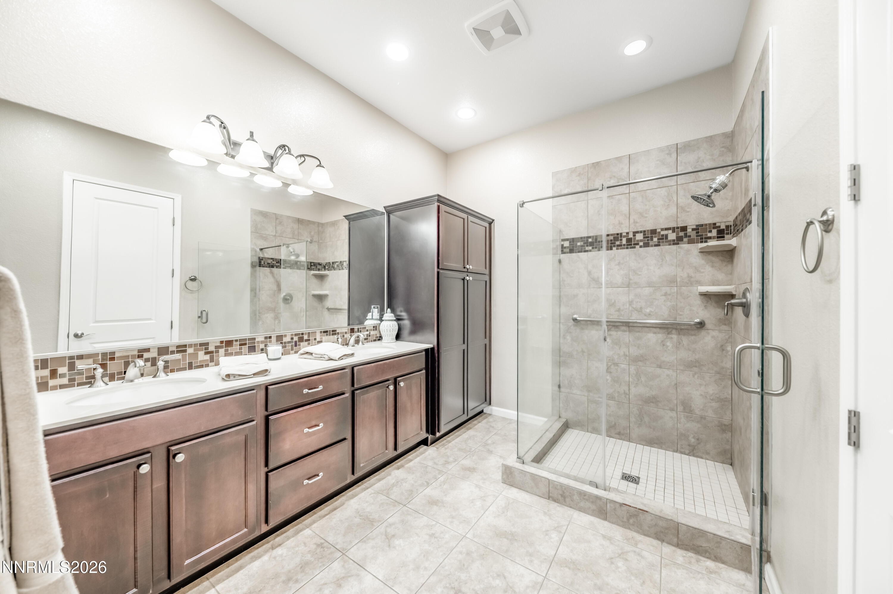 2305 Arpagos Lane Reno, NV 89521 - Photo 22 of 63 A-1029