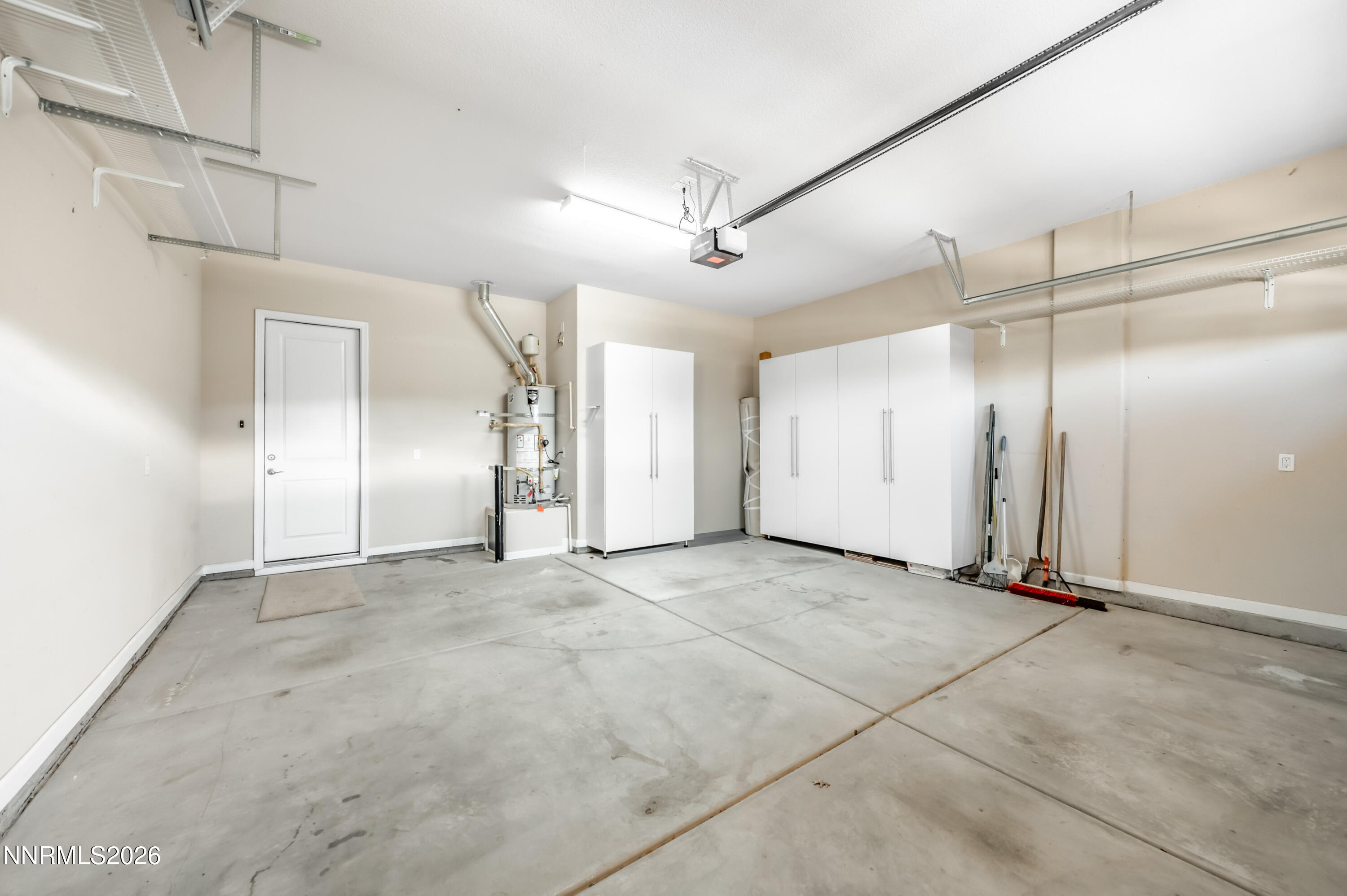 2305 Arpagos Lane Reno, NV 89521 - Photo 39 of 63 A-1047