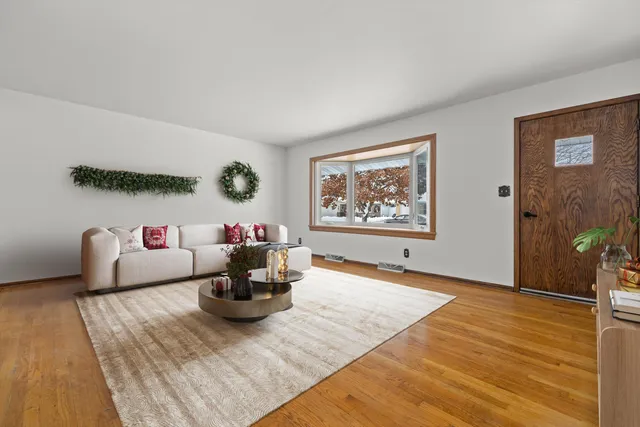 $275,000 | 8003 49th Avenue, Kenosha, WI 53142