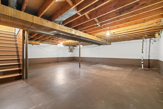 $275,000 | 8003 49th Avenue, Kenosha, WI 53142