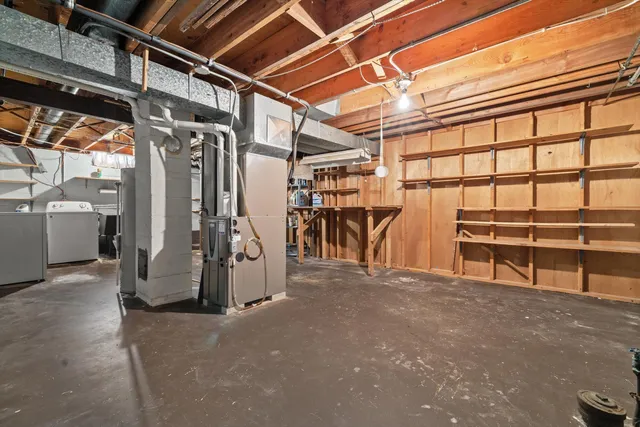 $275,000 | 8003 49th Avenue, Kenosha, WI 53142