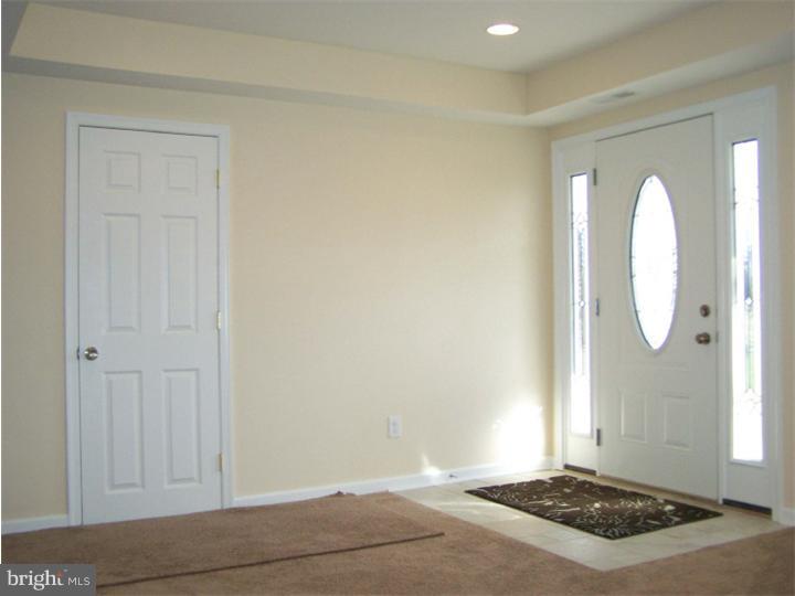 257 Stony Run Road Spring City, PA 19475 - Photo 4 of 25 Living Room