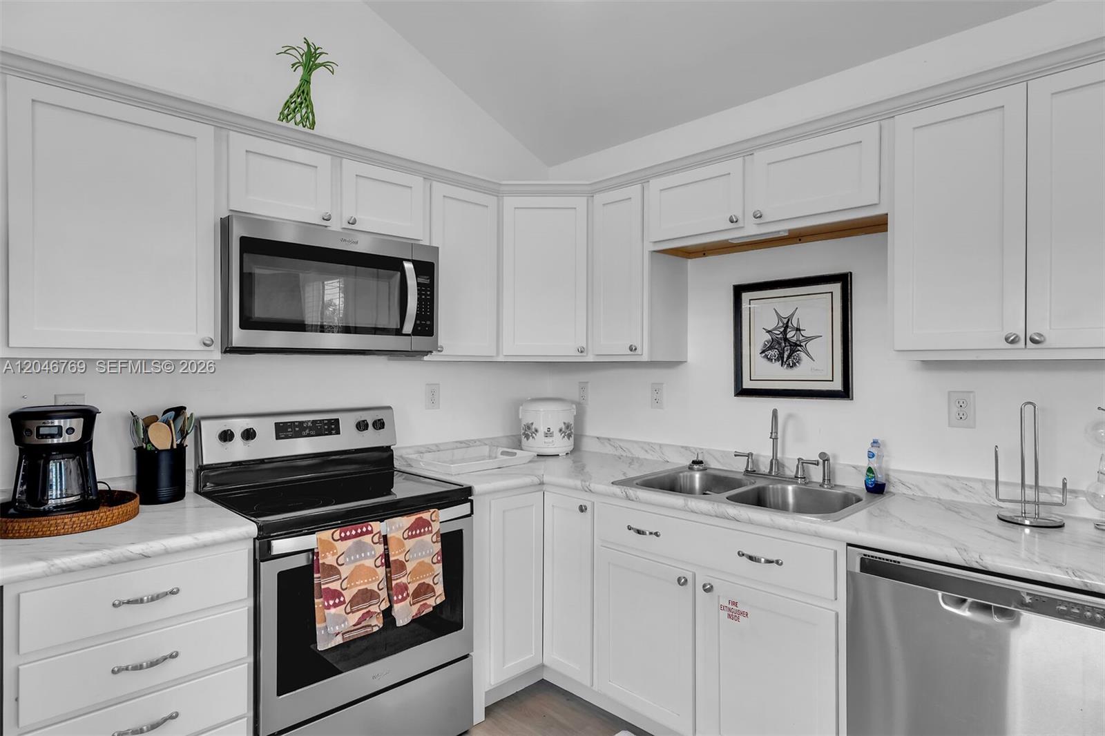 925 83rd Street Marathon, FL 33050 - Photo 36 of 41