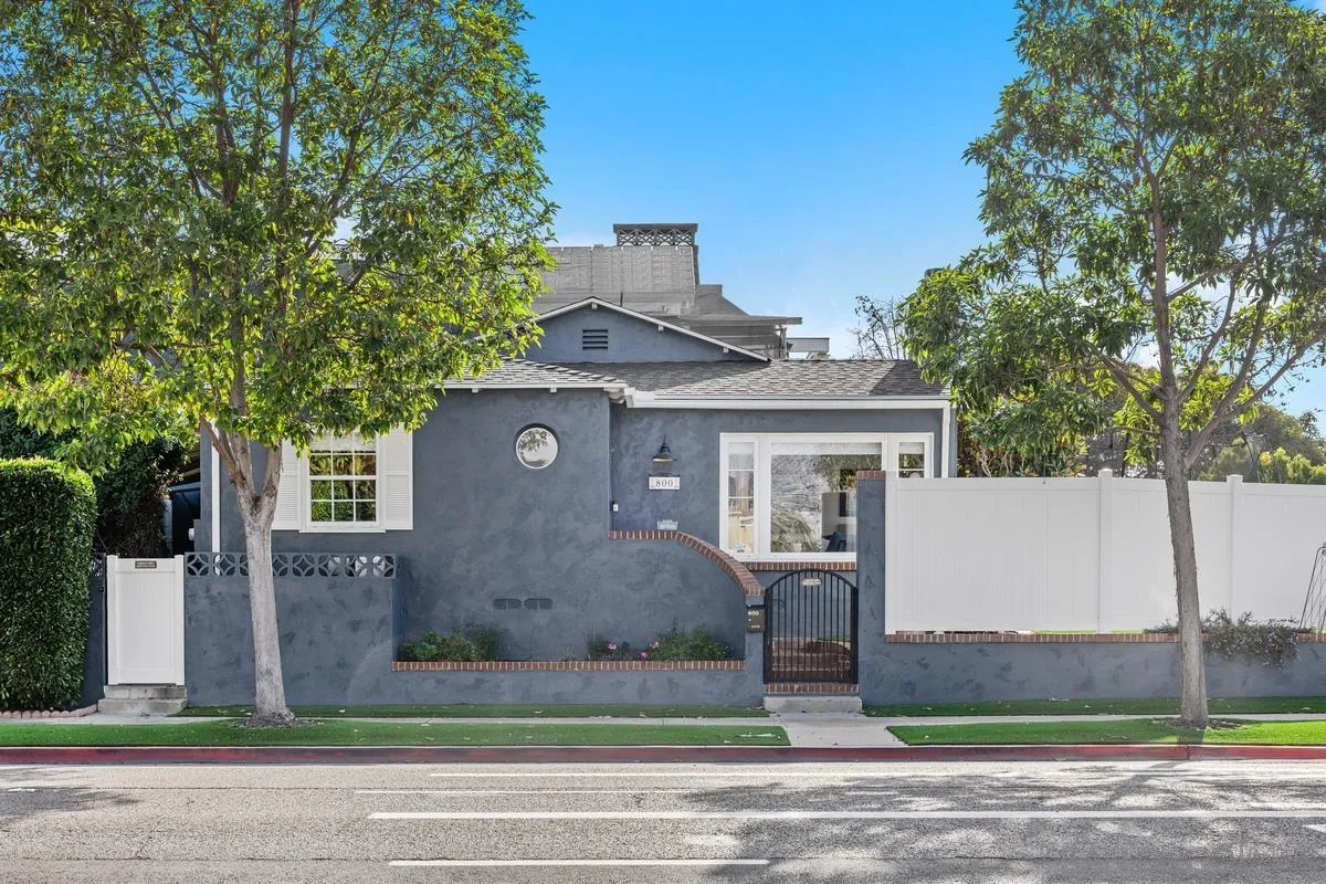 800 Third Street Coronado, CA 92118 - Photo 30 of 32