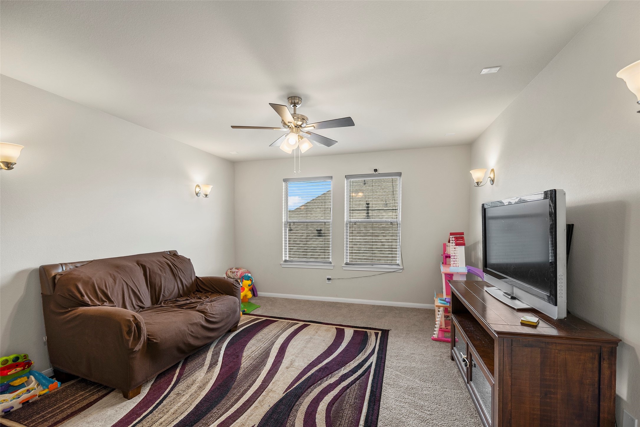 10423 Rochester Hls Lane Tomball, TX 77375 - Photo 14 of 32 Media/Game/Den Space