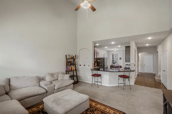 $425,000 | 10423 Rochester Hls Lane, Tomball, TX 77375