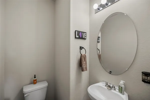 $425,000 | 10423 Rochester Hls Lane, Tomball, TX 77375