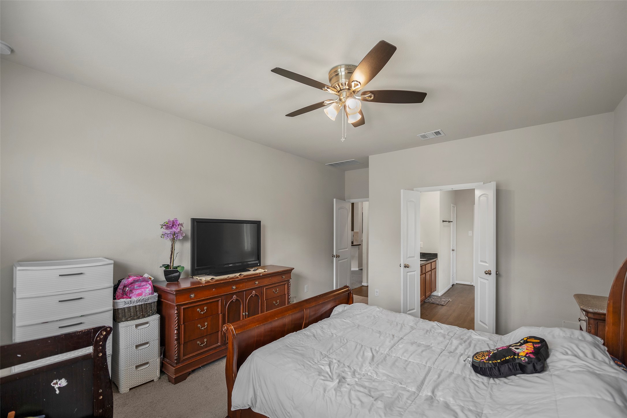 10423 Rochester Hls Lane Tomball, TX 77375 - Photo 23 of 32 Primary Bedroom Suite