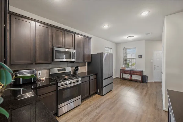$425,000 | 10423 Rochester Hls Lane, Tomball, TX 77375