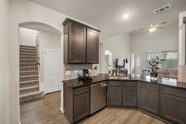 $425,000 | 10423 Rochester Hls Lane, Tomball, TX 77375