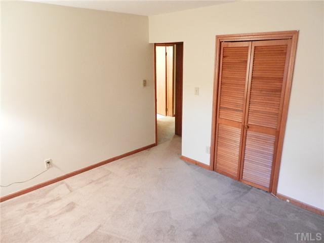 4955 Cheek Road Durham, NC 27704 - Photo 16 of 20