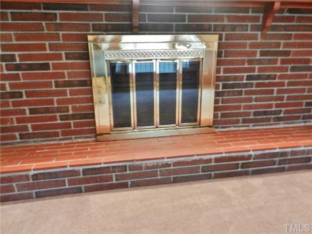 4955 Cheek Road Durham, NC 27704 - Photo 7 of 20