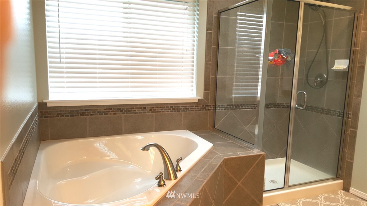18301 34th Avenue Southeast Bothell, WA 98012 - Photo 20 of 21 Gallery Image 20