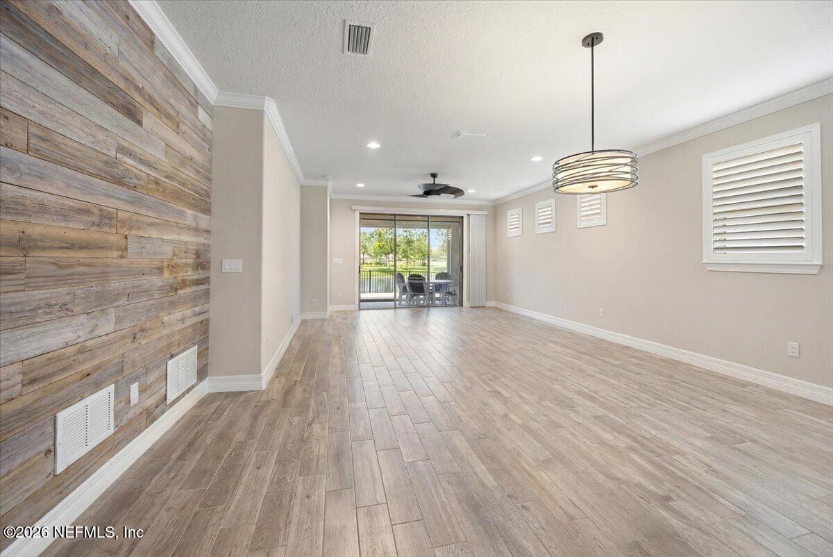 86 Rock Spg Loop St. Augustine, FL 32095 - Photo 13 of 32 13-Dining to Family Room -