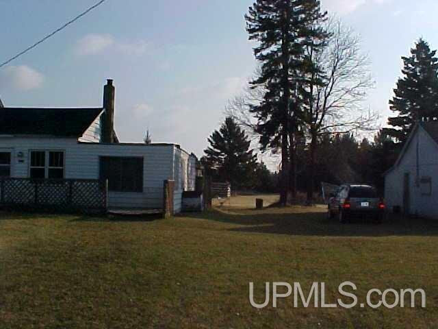8784 Co Rd 503 Cc Road Rapid River, MI 49878 - Photo 2 of 9