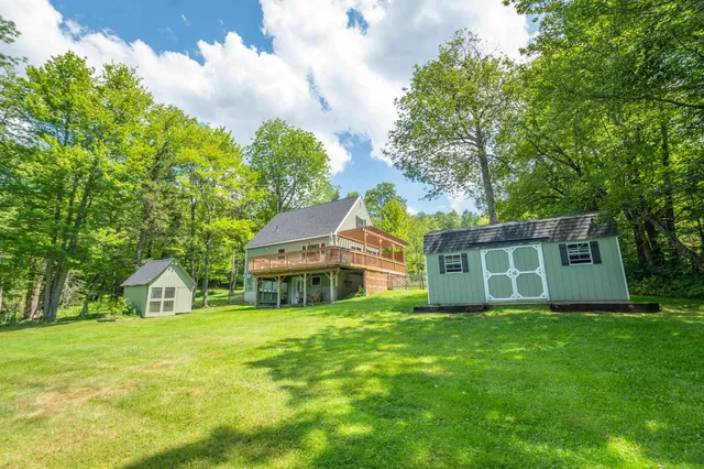 $520,000 | 18 Old Town Road, West Dover, VT 05356