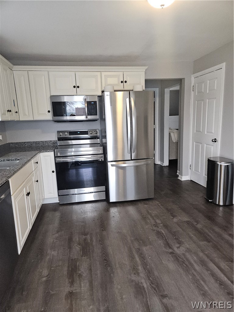 1214 Saunders Settlement Road Lewiston, NY 14305 - Photo 5 of 21