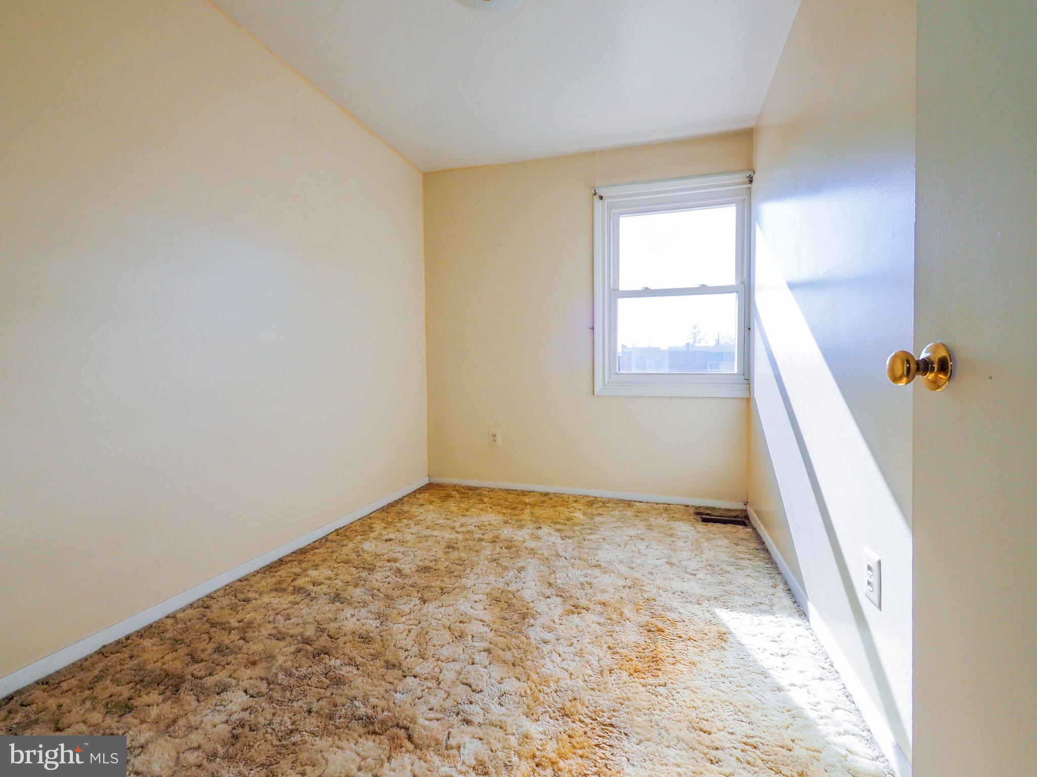 2738 Yarnall Road Baltimore, MD 21227 - Photo 23 of 32 BEDROOM 2