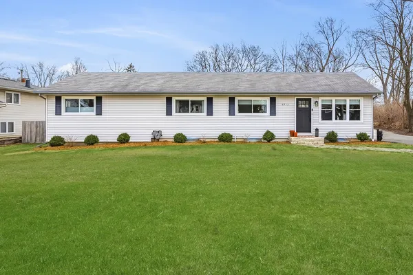 $485,000 | 6213 Leonard Avenue, Downers Grove, IL 60516