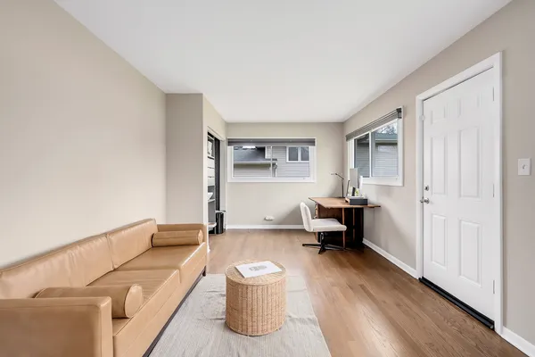 $485,000 | 6213 Leonard Avenue, Downers Grove, IL 60516