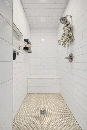 $485,000 | 6213 Leonard Avenue, Downers Grove, IL 60516