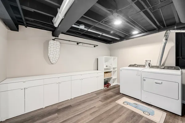 $485,000 | 6213 Leonard Avenue, Downers Grove, IL 60516