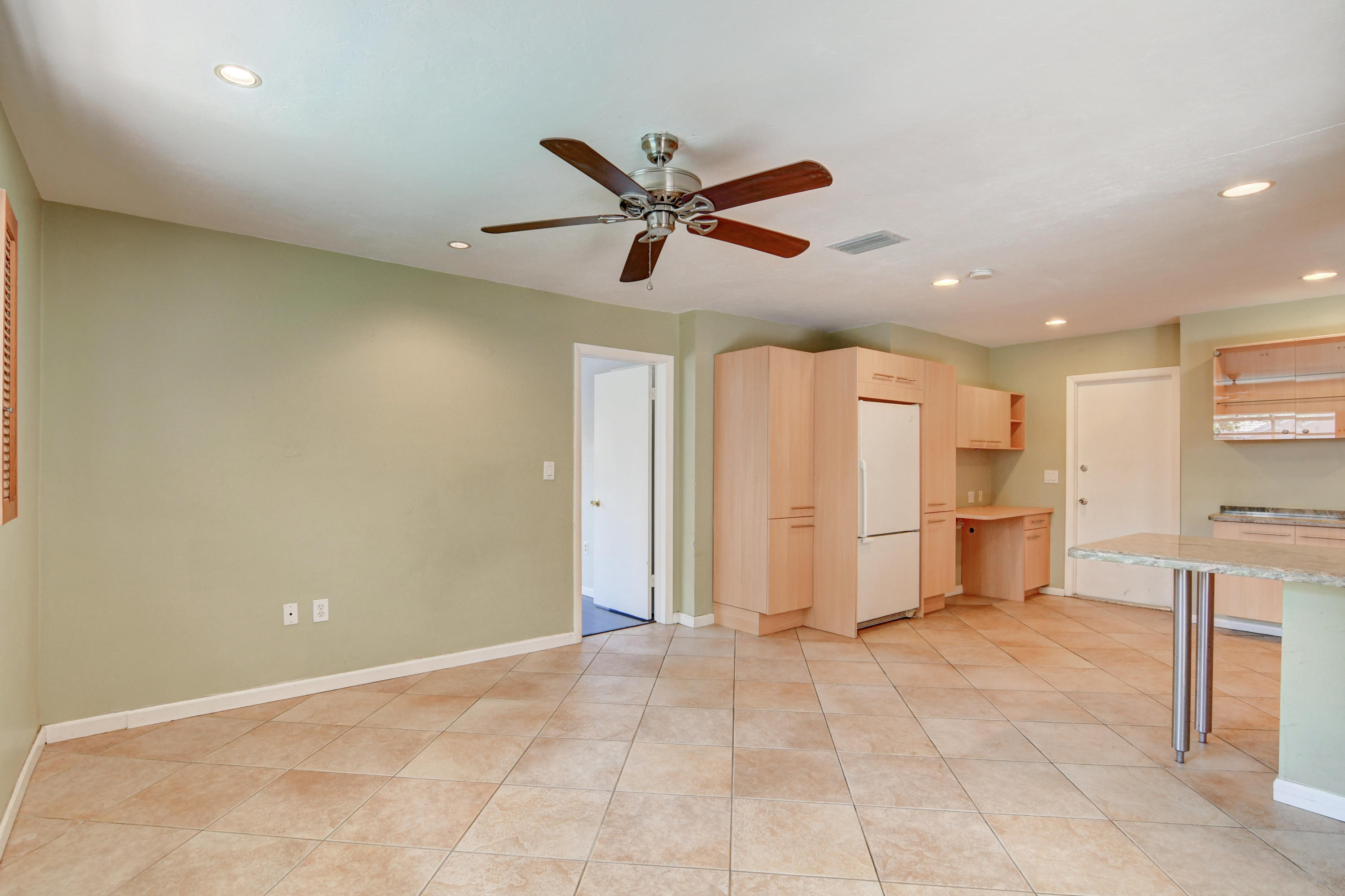 810 Northwest 7th Street Boca Raton, FL 33486 - Photo 19 of 48 39_dsc_4490_1_2_3_4