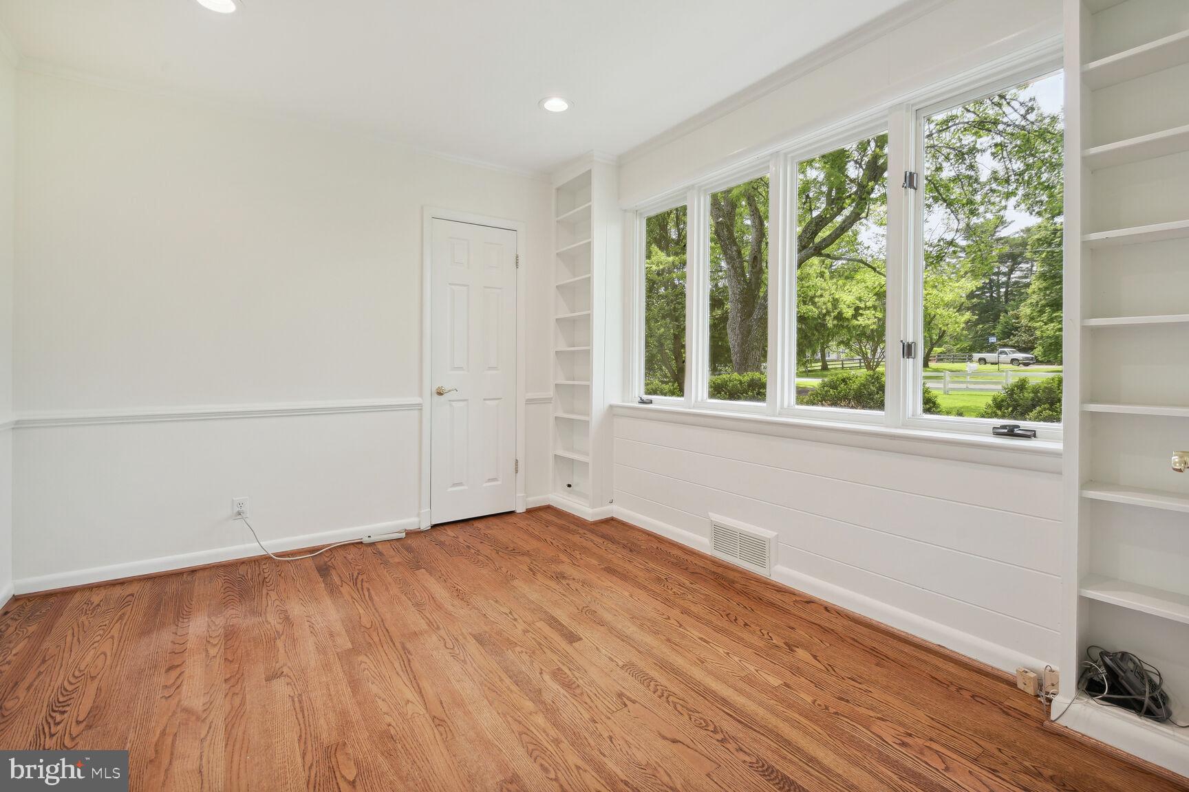 10911 Edison Road Potomac, MD 20854 - Photo 31 of 66 Bedroom #3