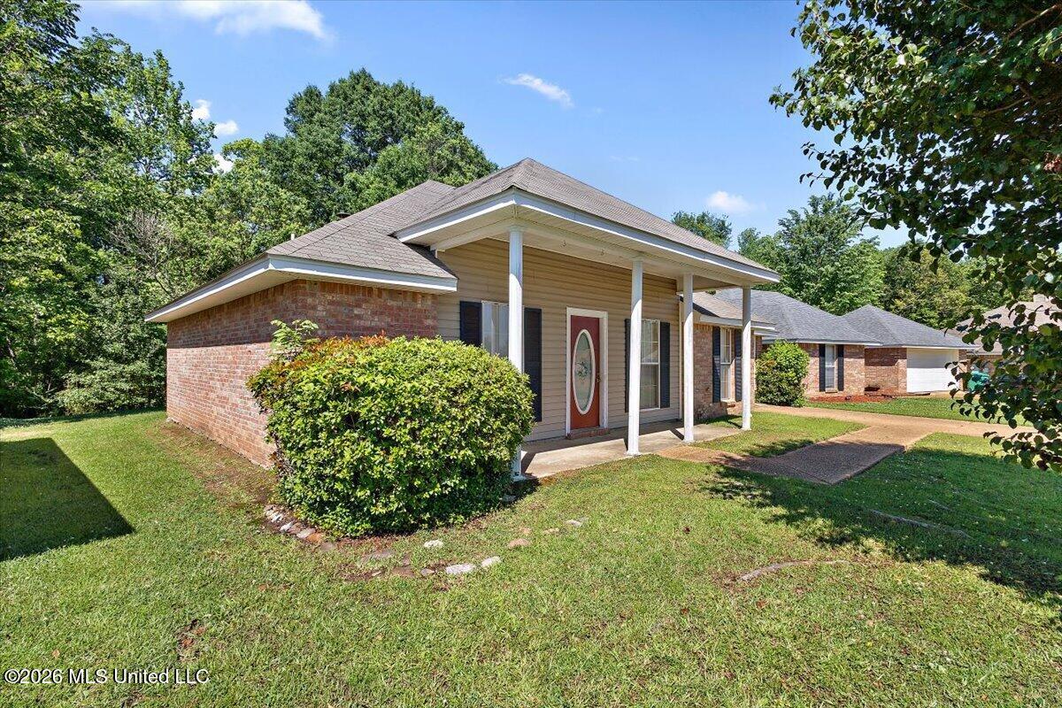 4424 Blake Circle Byram, MS 39272 - Photo 8 of 24 02-HTP_1924