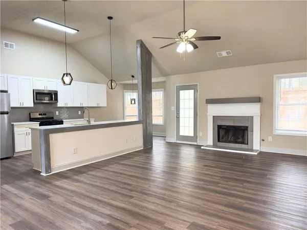 $2,500 | 3035 Baymount Drive, Lawrenceville, GA 30043