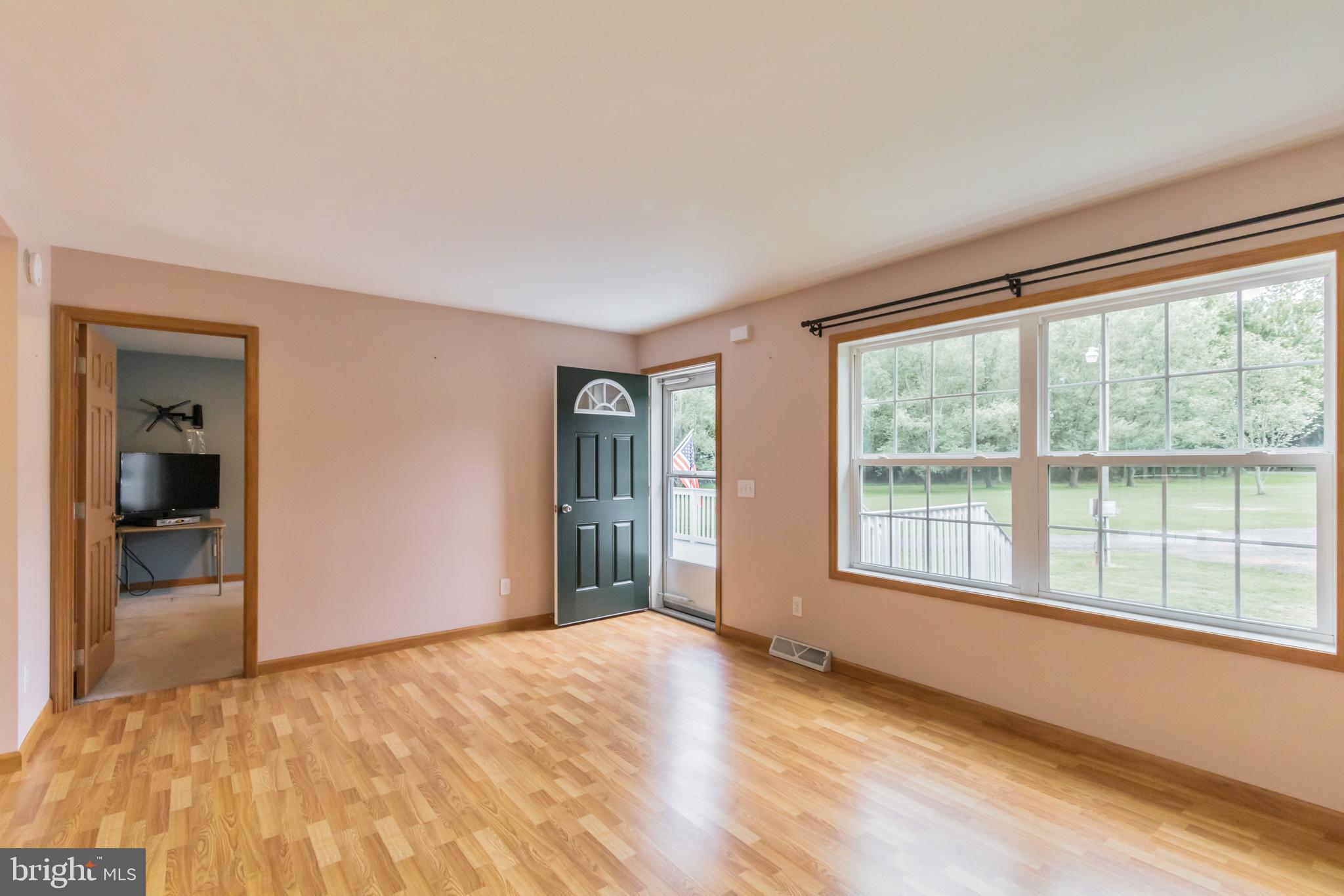 2575 Steinsburg Road Quakertown, PA 18951 - Photo 4 of 23